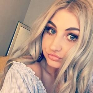 Meet your Posher, Delaney